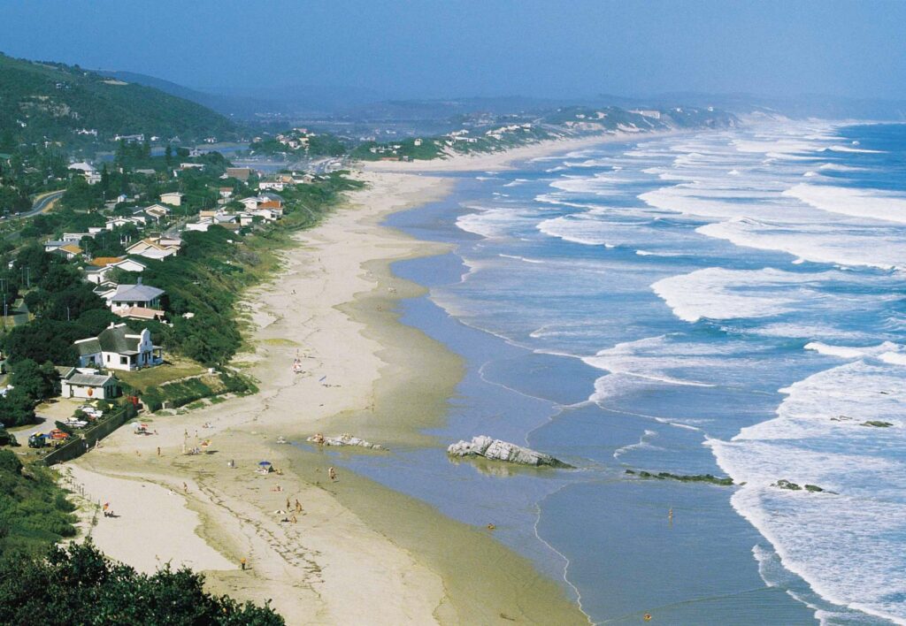The Garden Route coastline at Wilderness, the eastern half of this Cape Town Garden Route itinerary