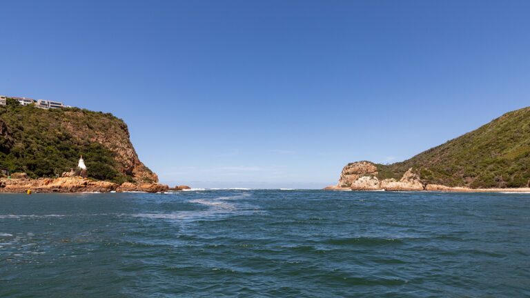 The Knysna Heads framing the channel from Knysna Lagoon out to the open sea