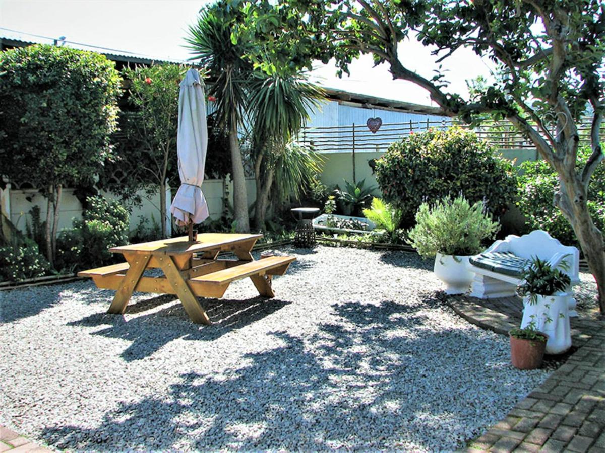 Keedols Inn & Backpackers