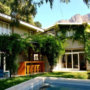 A house with a swimming pool in the yard at Skyview Manor in Stellenbosch