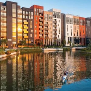 Century City Hotel Bridgewater: a group of buildings next to a river