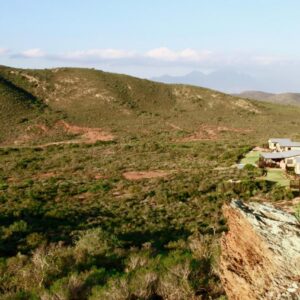 Drecaso: a house on the side of a mountain