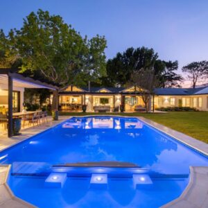 Russet Rise, Adults Only: a swimming pool in the backyard of a house